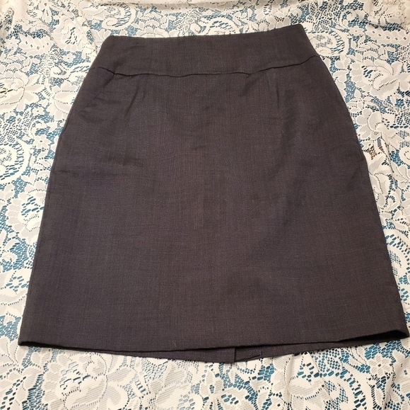 Banana Republic Stretch Wool Skirt Size 0P - Picture 1 of 4